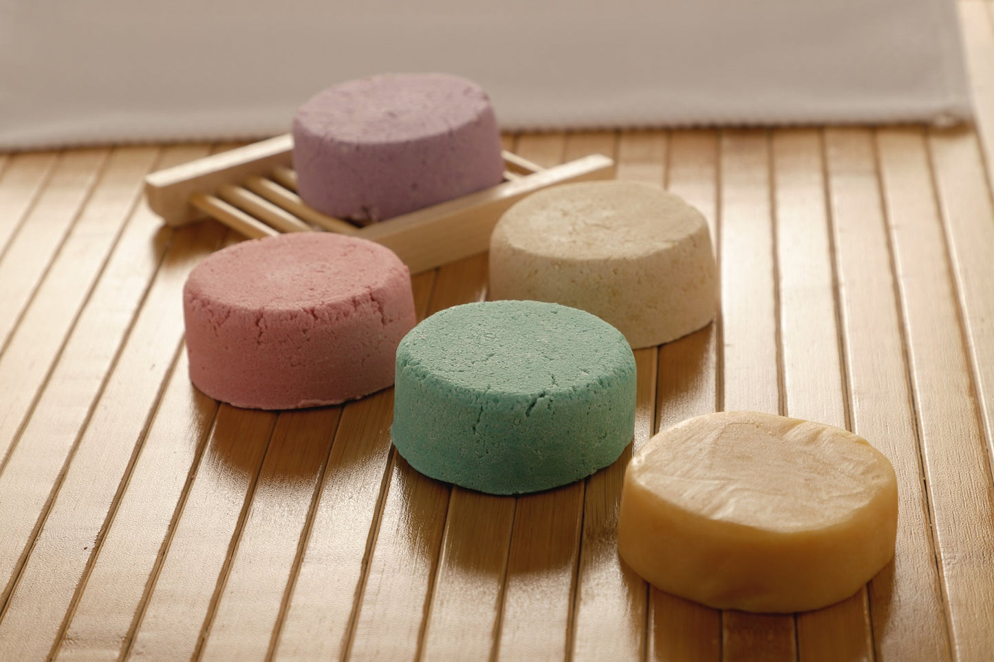 LIVEA VELOR™ – Botanical Shampoo Bar